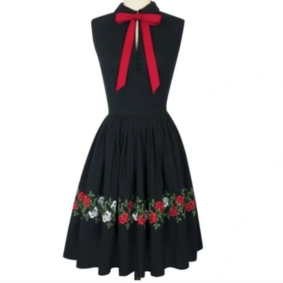 Trashy Diva Dresses & Skirts - Trashy Diva Frida Retro Vintage Holiday Designer Rose Embroidered Dress Size 8
